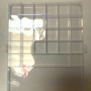 Organizer 27 smalls squares , and 2 long rectangles ON SALE